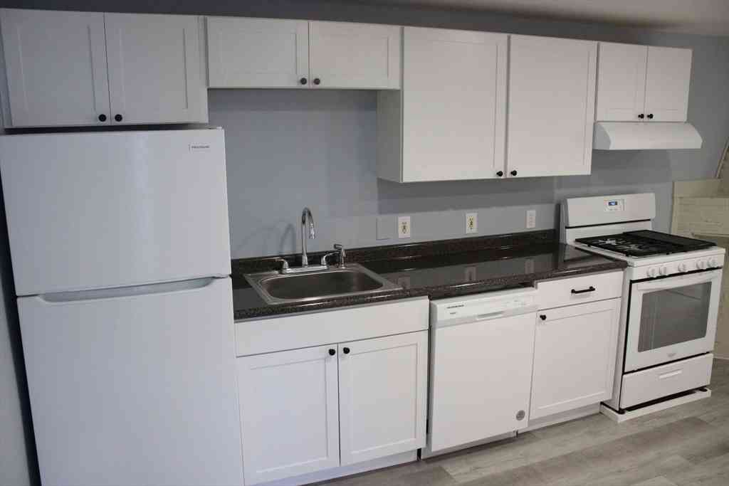 Homes For Rent - 419 Court Street #419<br/> Plymouth, MA 02360
