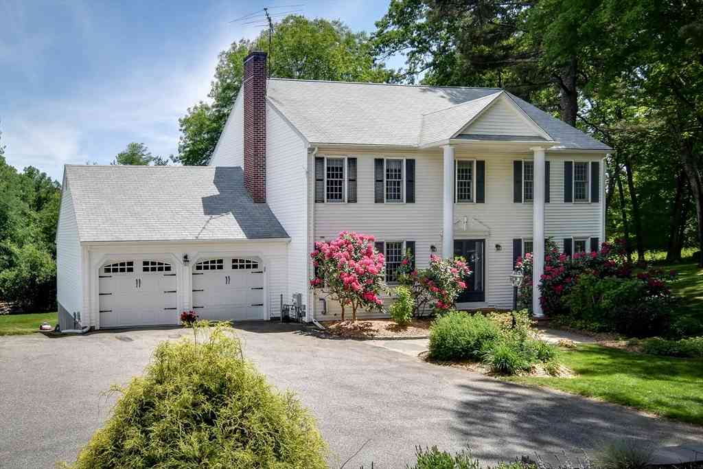 Homes For Sale - 92 Flanagan Drive<br/> Framingham, MA 01701