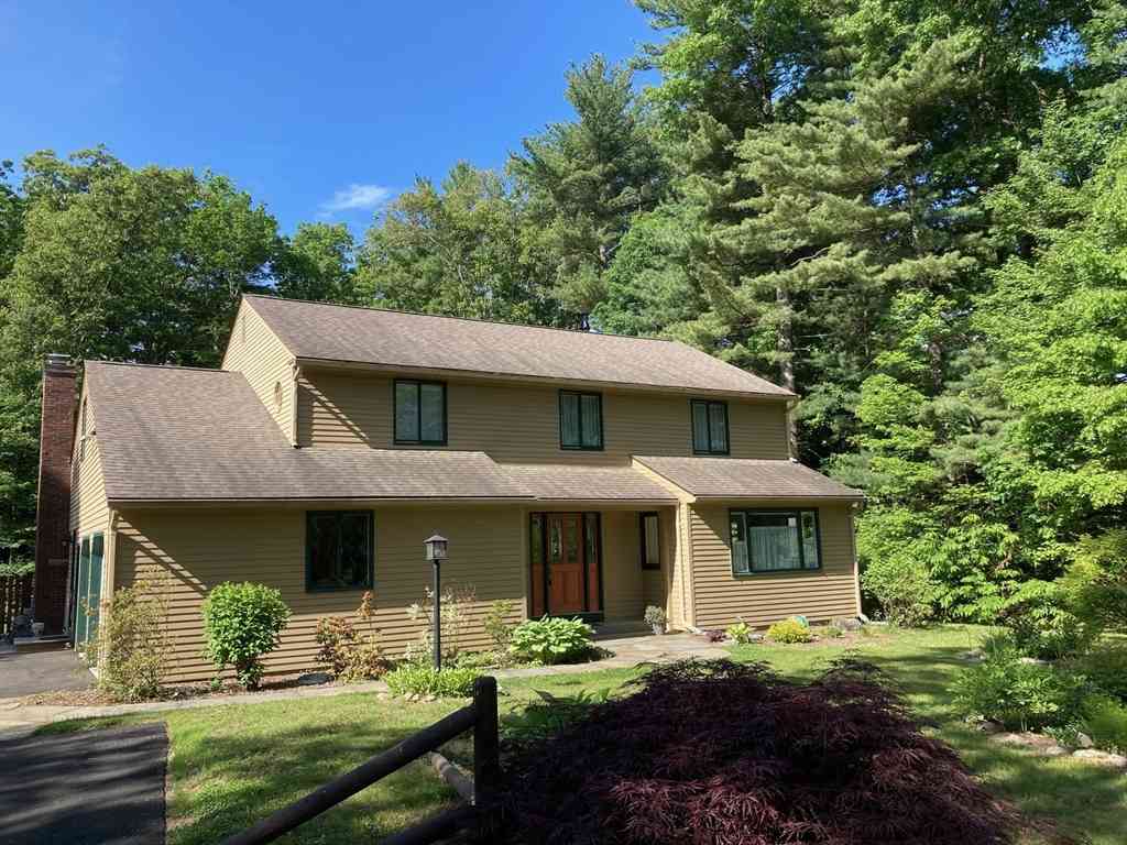 Homes For Sale - 43 Aubinwood Rd<br/> Amherst, MA 01002