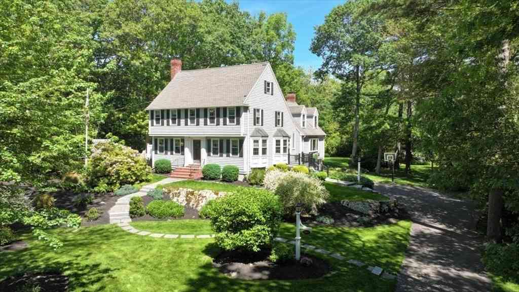 Homes For Sale - 188 Forest Ave<br/> Norfolk County, Cohasset, MA 02025