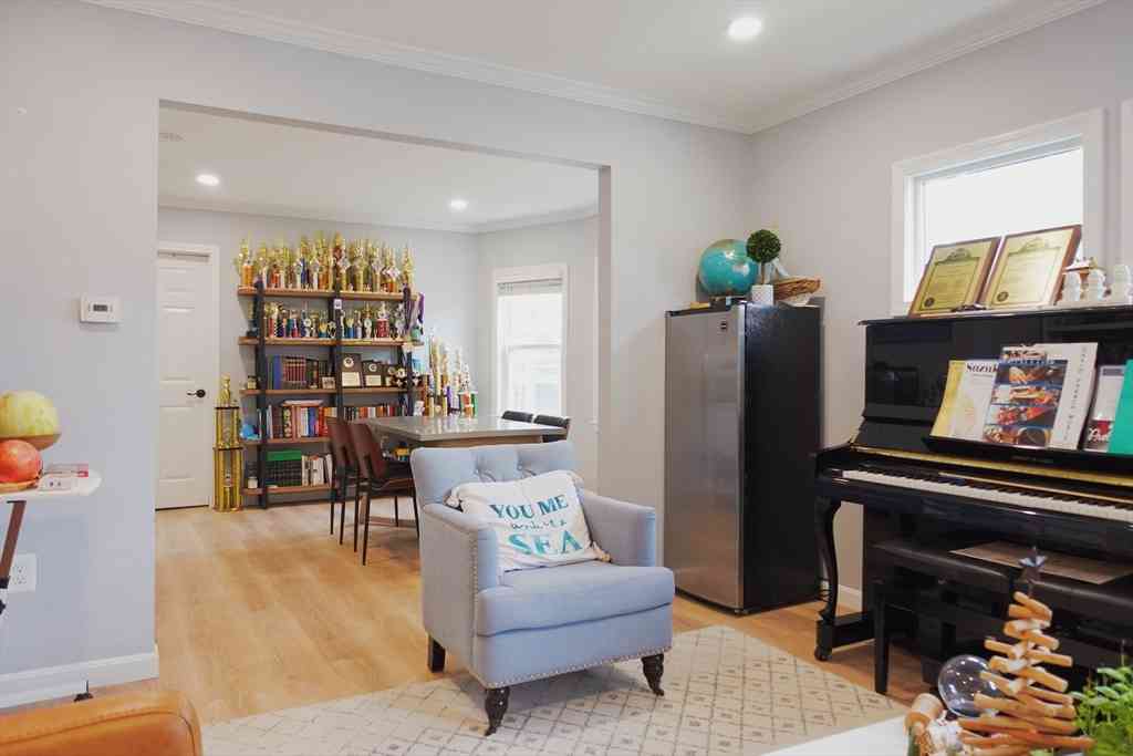 Homes For Rent - 1 Vincent #1<br/> Belmont, MA 02478
