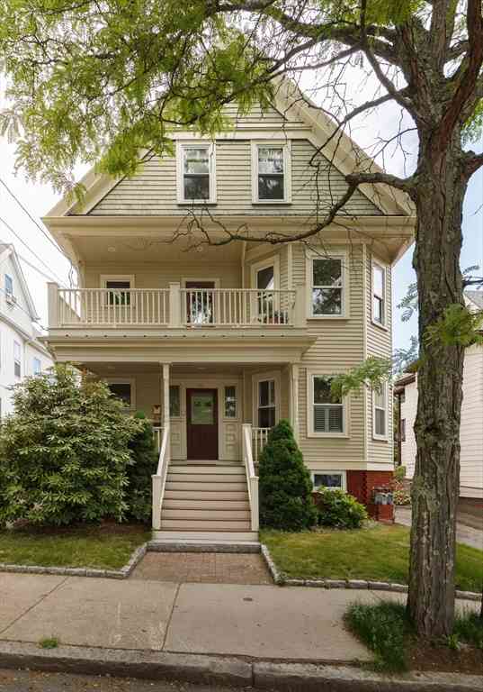 Condo For Sale - 75 Electric Avenue #2<br/> Somerville, MA 02144