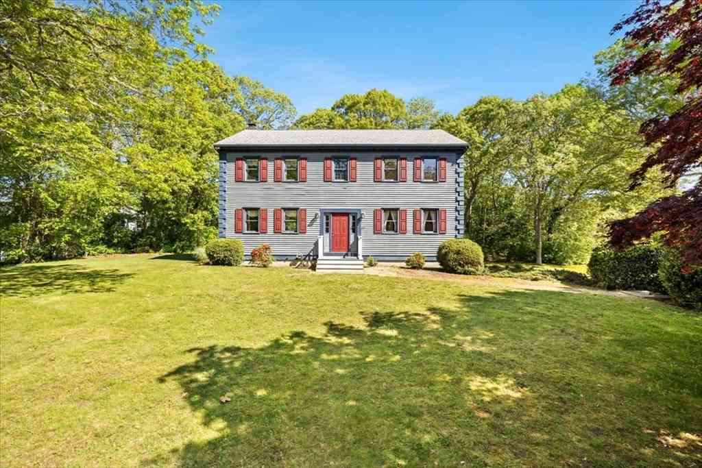 Homes For Sale - 30 Seabreeze Dr<br/> Barnstable County, Bourne, MA 02532