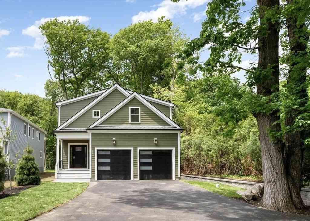 Homes For Sale - 89 Spring St<br/> Lexington, MA 02421
