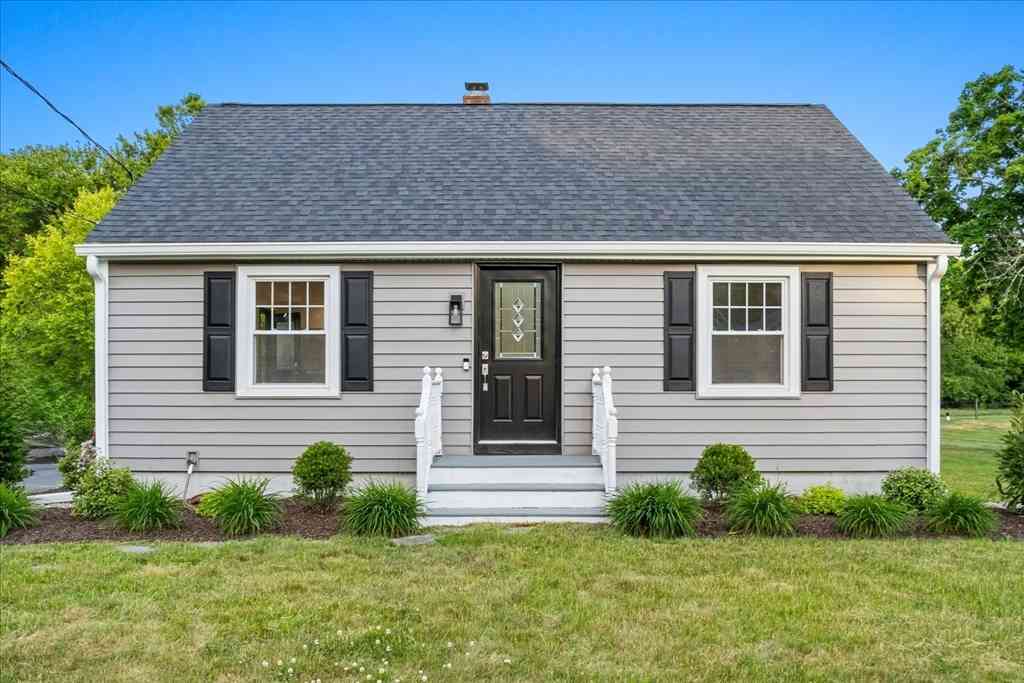 Homes For Sale - 127 Steere St<br/> Bristol County, Attleboro, MA 02703