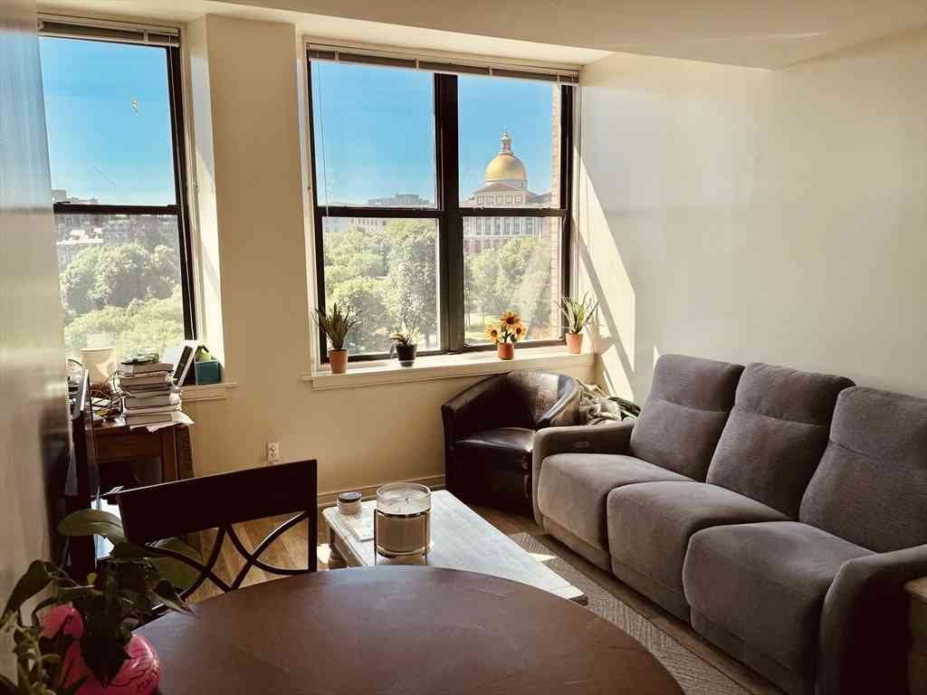 Condo For Rent - 131 Tremont Street #6B<br/> Boston, MA 02111