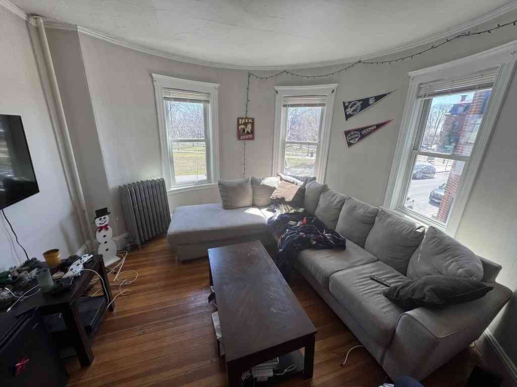 Apartment For Rent - 57 M Street #3<br/> Boston, MA 02127