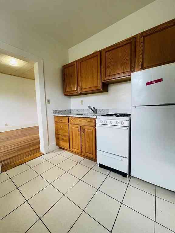 Apartment For Rent - 14 Palace Rd #15<br/> Boston, MA 02115