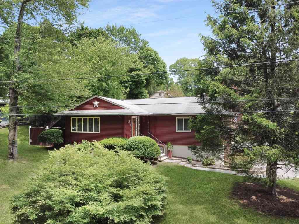 Homes For Sale - 55 Victory Ave<br/> Haverhill, MA 01830