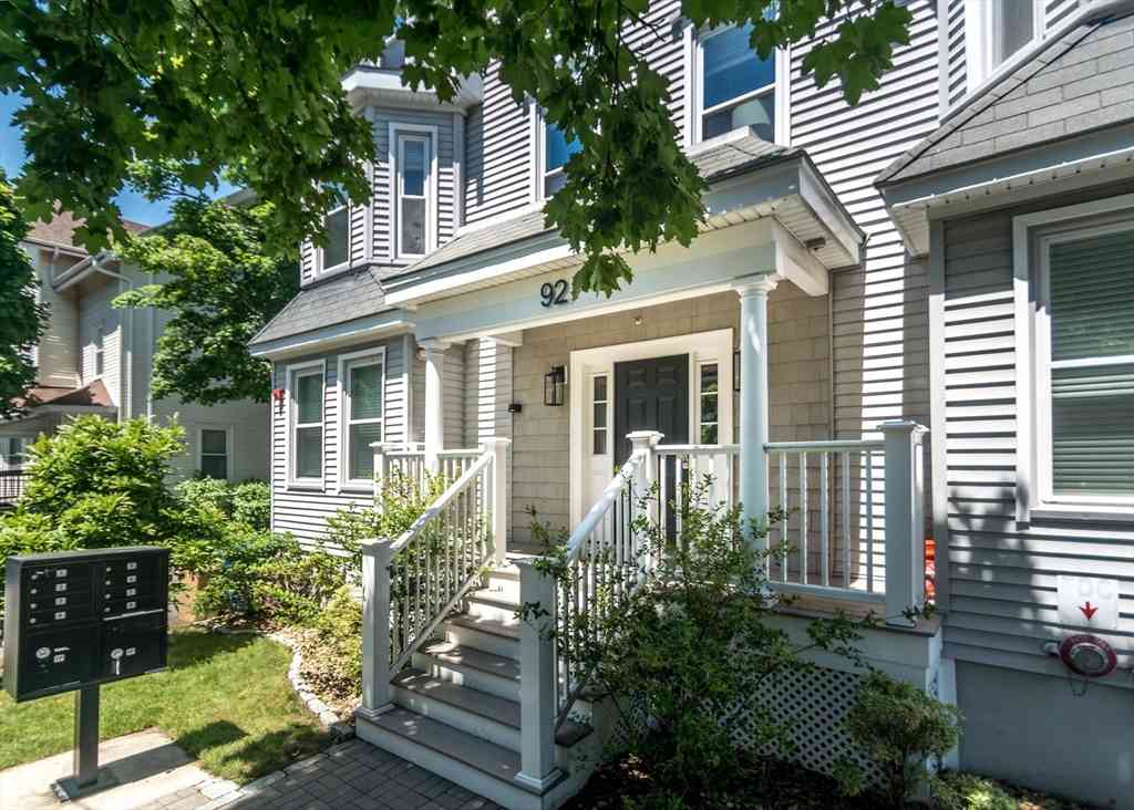 Condo For Sale - 92 Brown Street #5<br/> Waltham, MA 02453