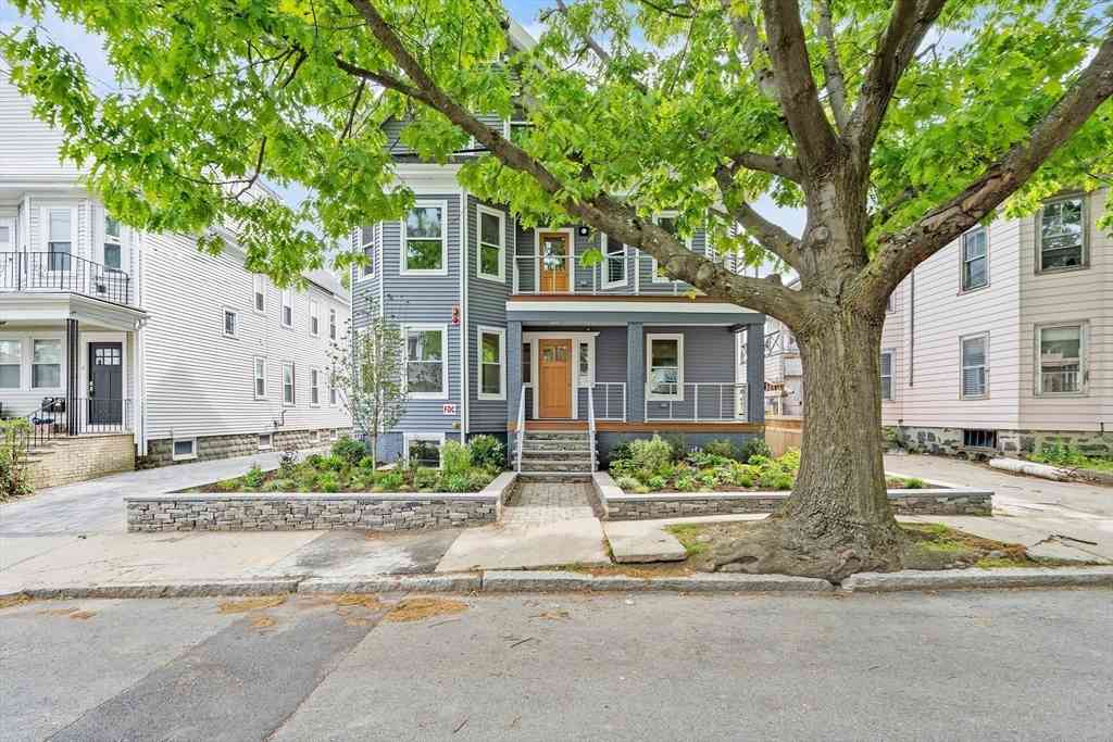 Condo For Sale - 12 Foskett St #1<br/> Somerville, MA 02144