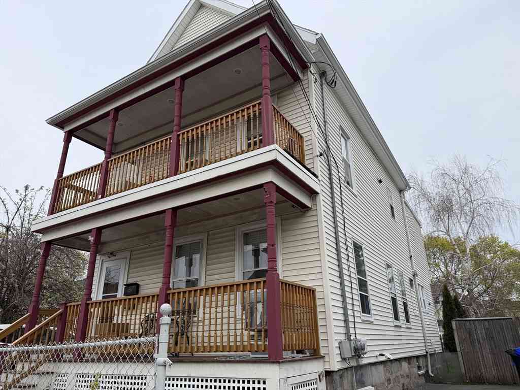 Apartment For Rent - 12 Wentworth St #1<br/> Malden, MA 02148