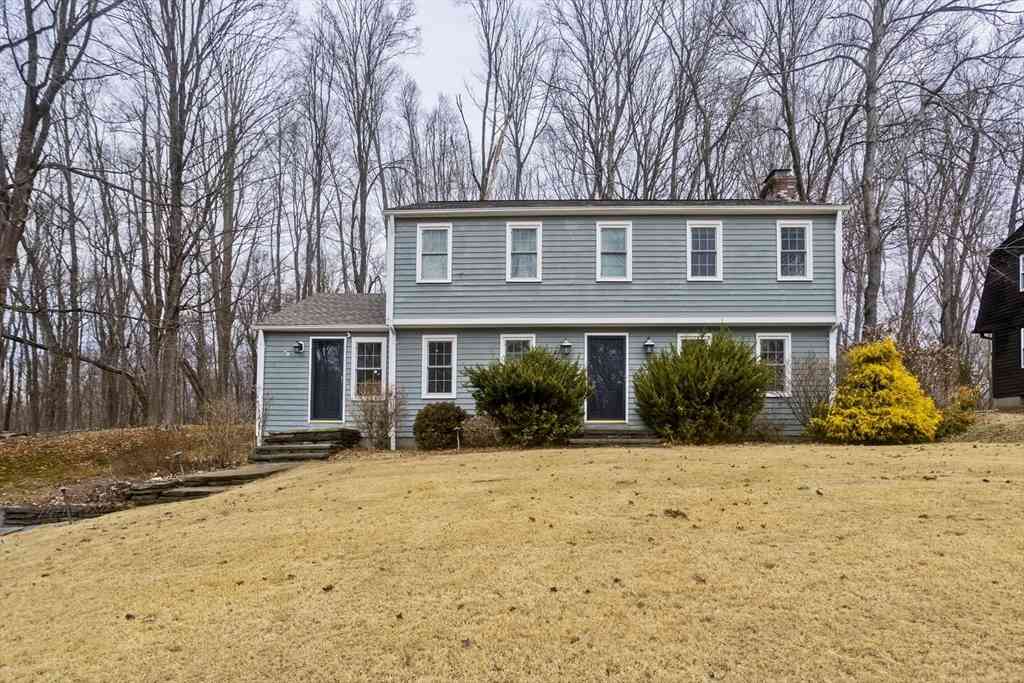 Homes For Sale - 233 Franklin Rd<br/> Longmeadow, MA 01106