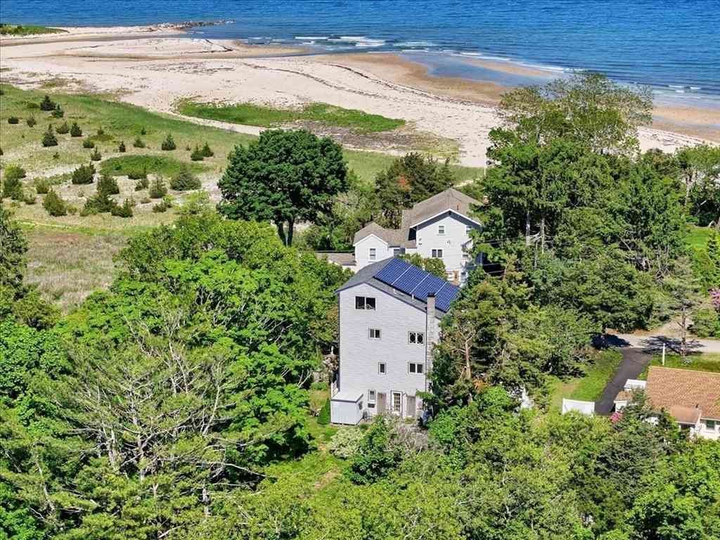 Homes For Sale - 92 Lookout Point Rd<br/> Plymouth, MA 02360