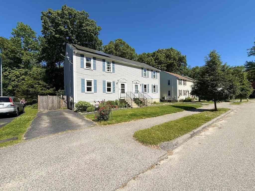 Homes For Sale - 48 Vincent Cir<br/> Worcester, MA 01604