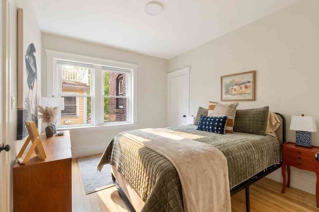 Condo For Rent - 176 Naples Rd #7<br/> Brookline, MA 02446