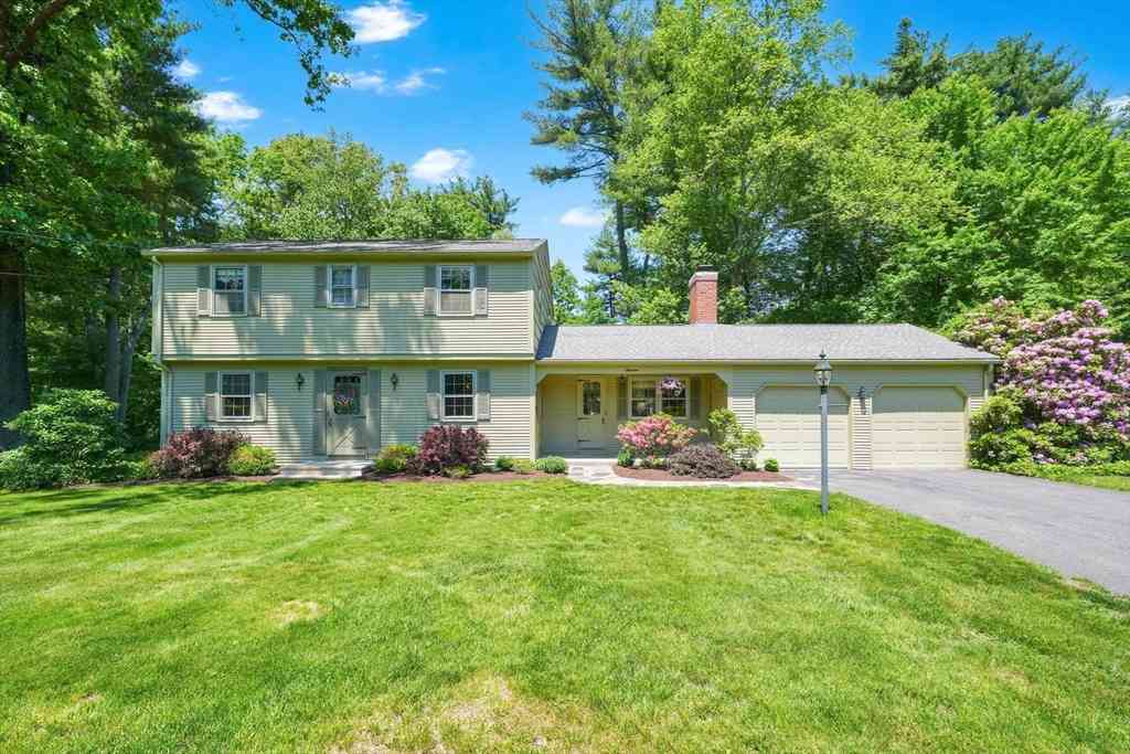 Homes For Sale - 13 Pleasant View Rd<br/> Wilbraham, MA 01095