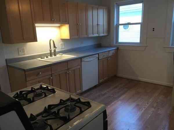 Apartment For Rent - 31 Billings Avenue #1<br/> Medford, MA 02155