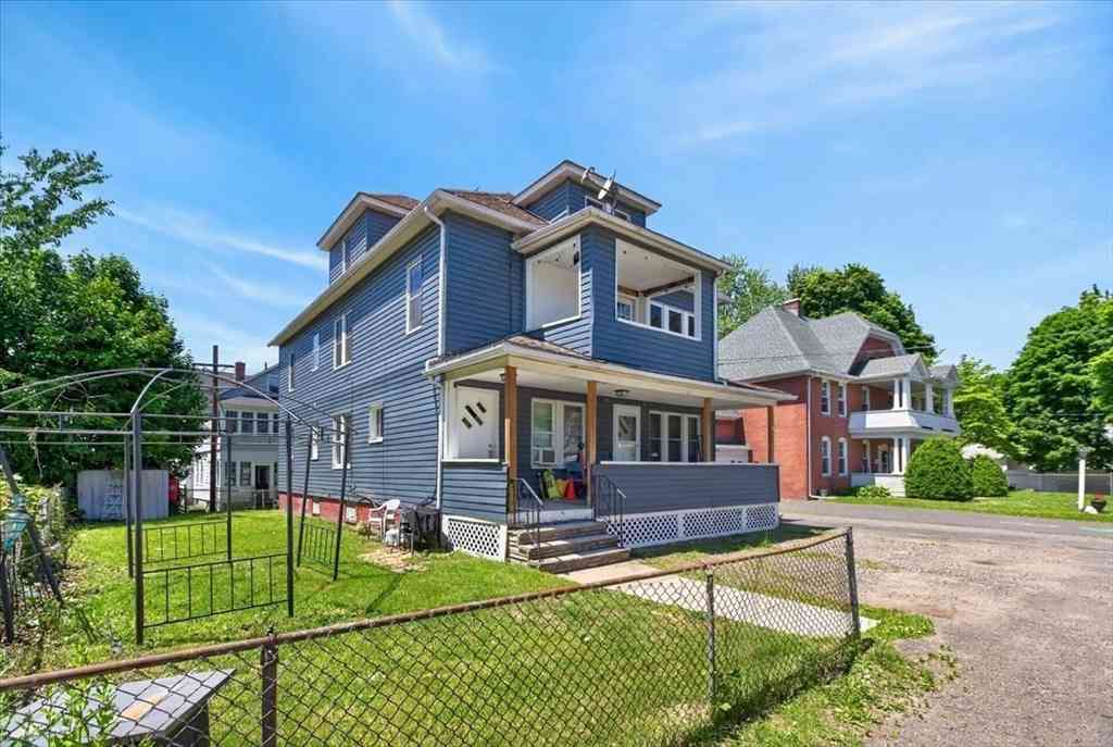 Multifamily For Rent - 30-32 Sydney Ave<br/> Holyoke, MA 01040