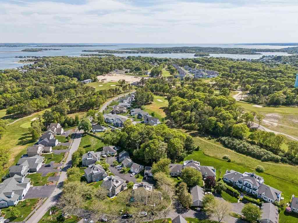 Condo For Sale - 8 Oakmont Drive #8<br/> Plymouth County, Wareham, MA 02532