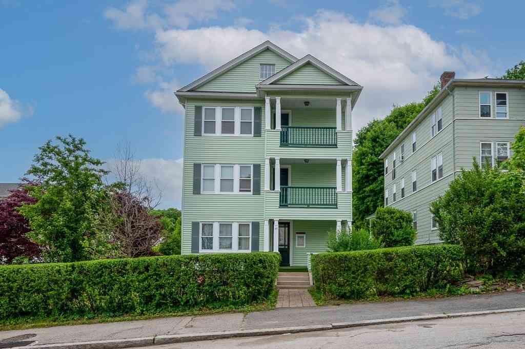 Apartment For Rent - 29 Catharine St #B<br/> Worcester, MA 01605