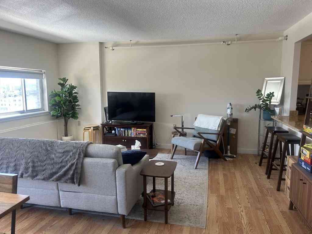 Apartment For Rent - 872 Massachusetts #804<br/> Cambridge, MA 02139
