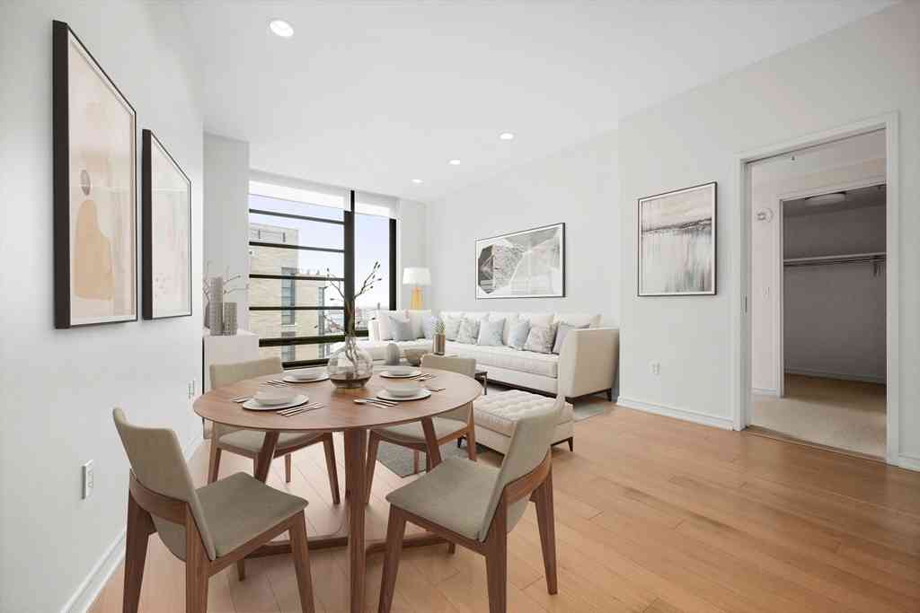 Condo For Rent - 580 Washington St #PH-H<br/> Boston, MA 02111