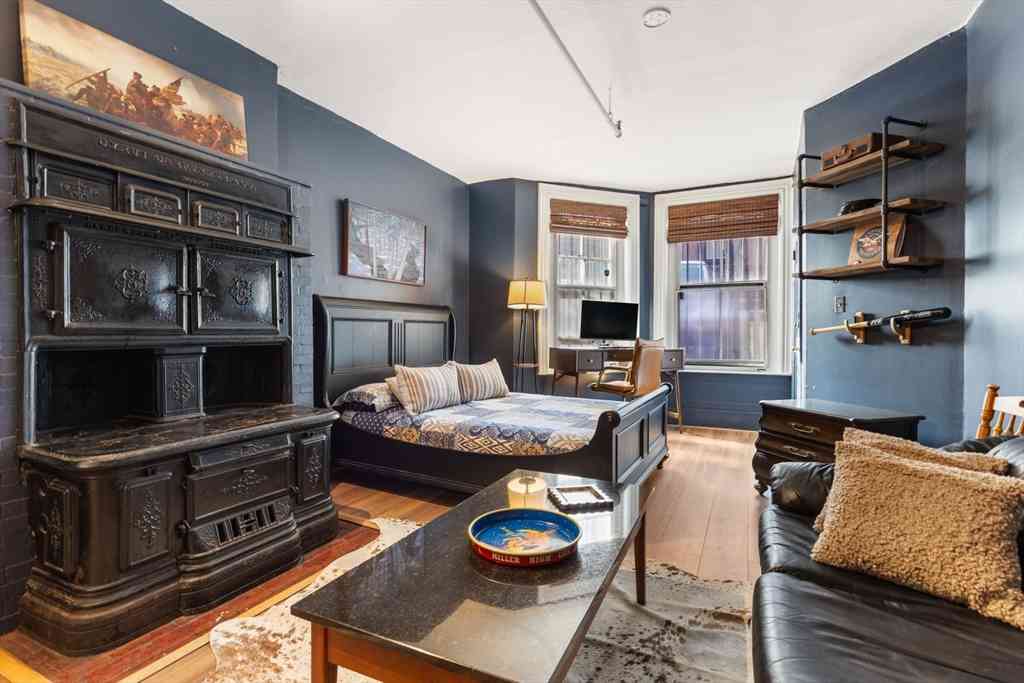 Condo For Rent - 163 Beacon #B2<br/> Boston, MA 02116