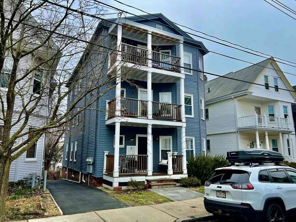 Apartment For Rent - 127 Hudson #1<br/> Somerville, MA 02144