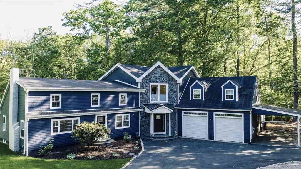 Homes For Sale - 317 Broadway<br/> Plymouth County, Hanover, MA 02339