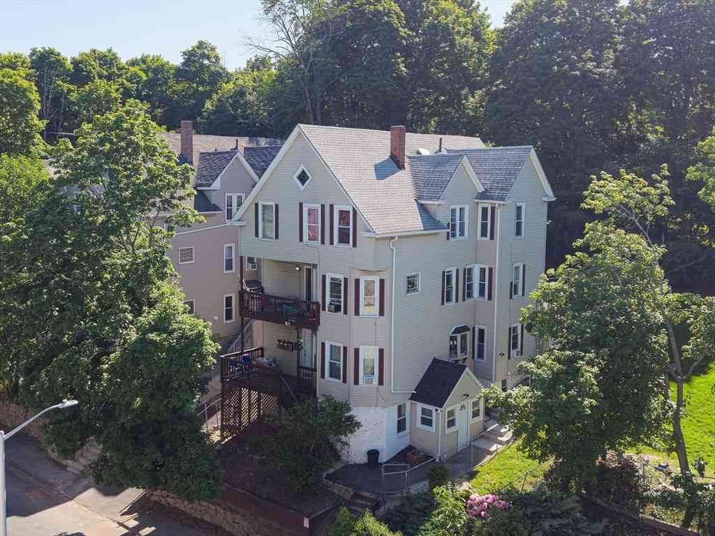 Apartment For Rent - 61 Rodney Street #G<br/> Worcester, MA 01605