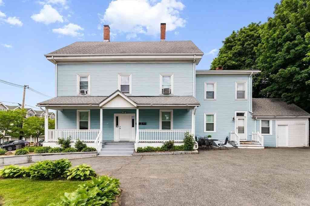 Multifamily For Rent - 33 Warren St<br/> Peabody, MA 01960