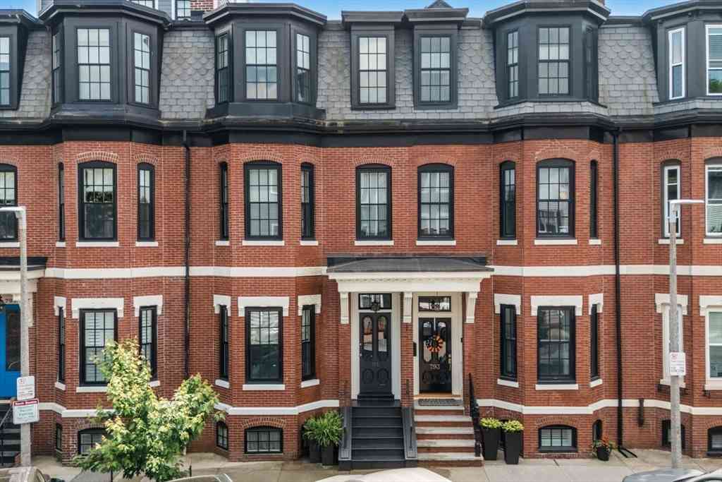 Homes For Sale - 795 E 4th St<br/> Suffolk County, Boston, MA 02127