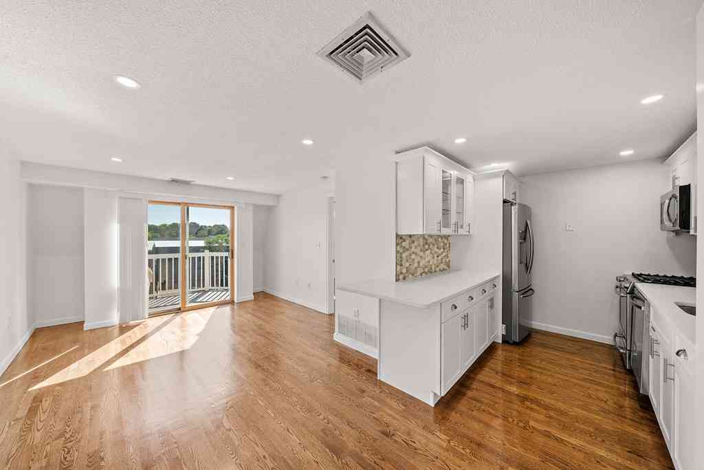 Condo For Rent - 336 Adams St #28<br/> Boston, MA 02122