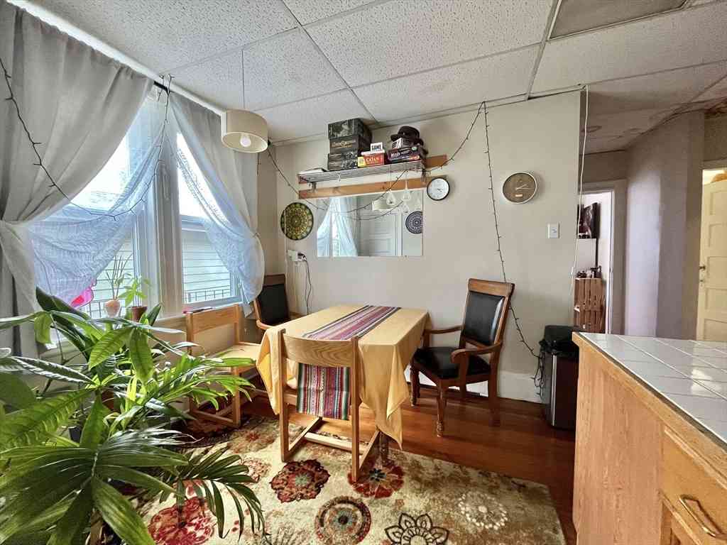 Apartment For Rent - 230 Hurley St. #3<br/> Cambridge, MA 02141