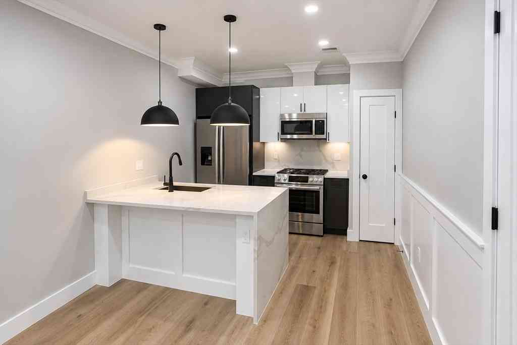 Apartment For Rent - 300 Somerville Avenue #I<br/> Somerville, MA 02143