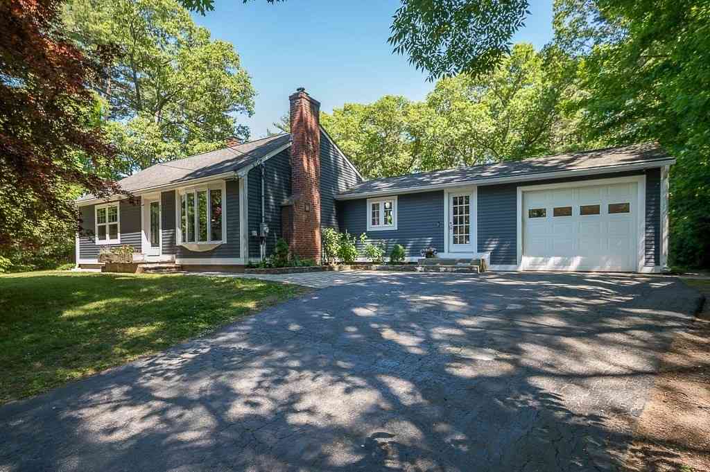 Homes For Sale - 29 Carr St<br/> Sutton, MA 01590