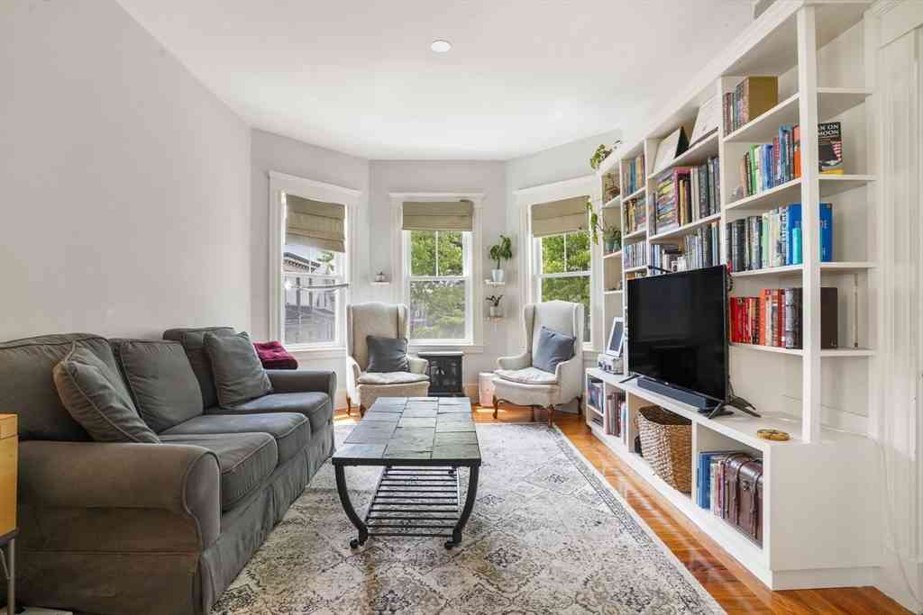Condo For Rent - 37 Dimick St. #3<br/> Somerville, MA 02143