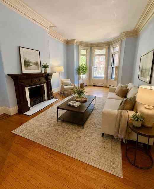 Condo For Rent - 182 Marlborough St #3<br/> Boston, MA 02116