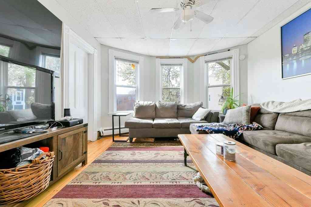 Condo For Rent - 748 E 3rd #2<br/> Boston, MA 02127