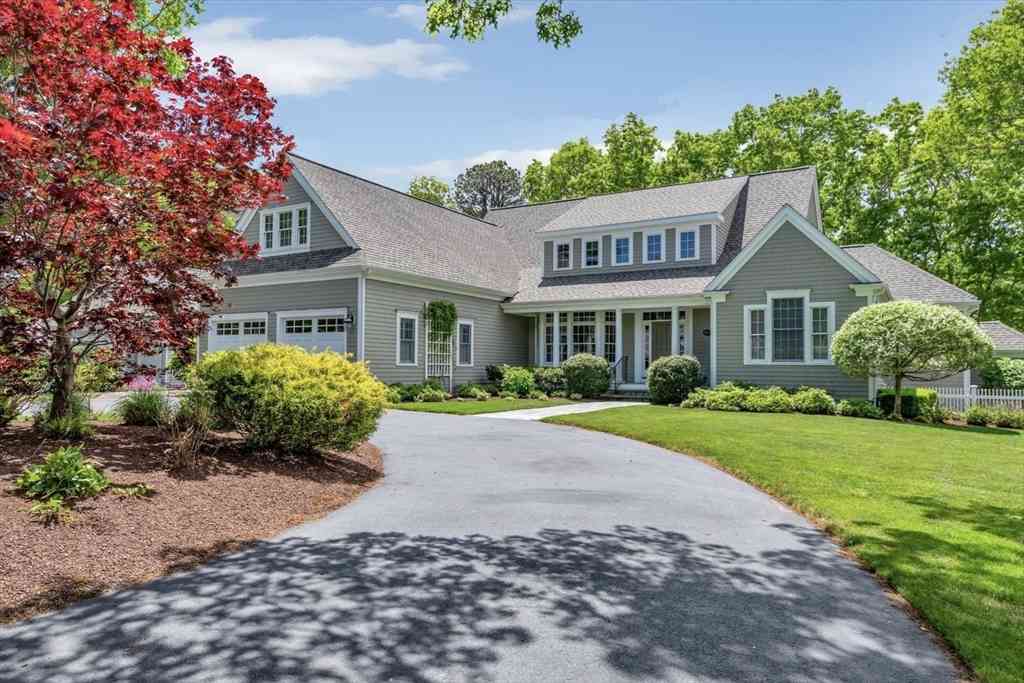Homes For Sale - 10 Open Space Dr<br/> Sandwich, MA 02563