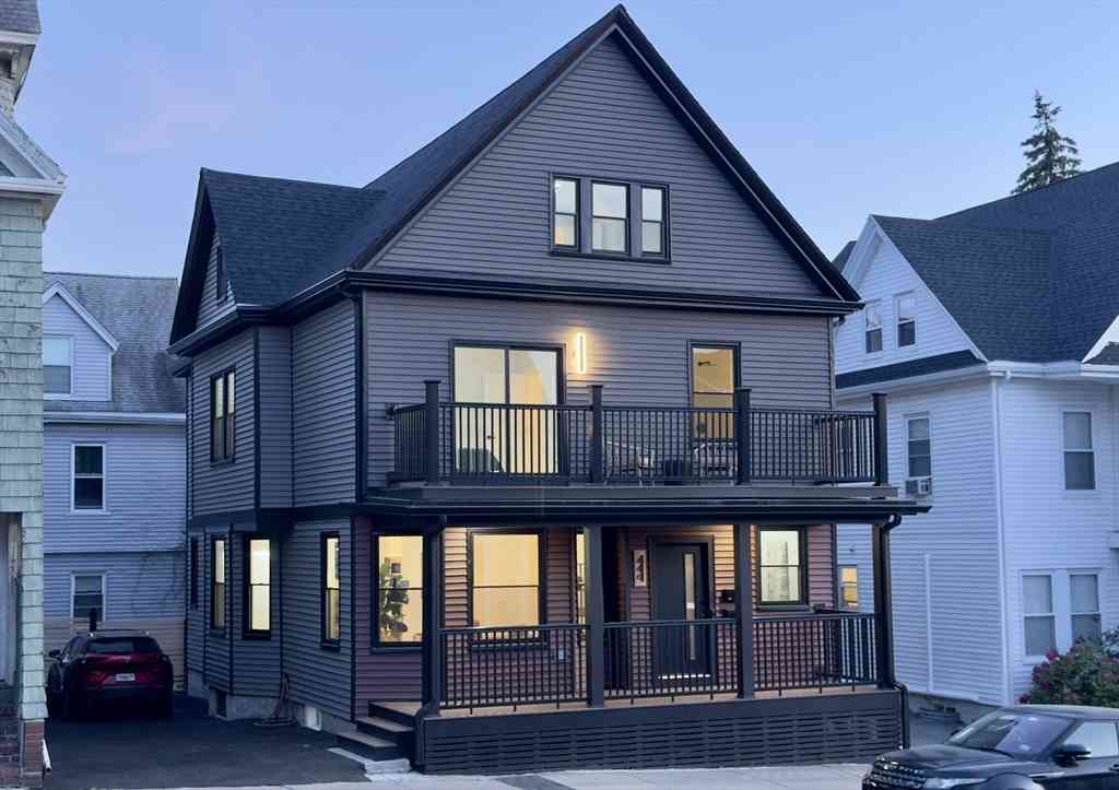 Condo For Sale - 446 Broadway #2<br/> Somerville, MA 02145