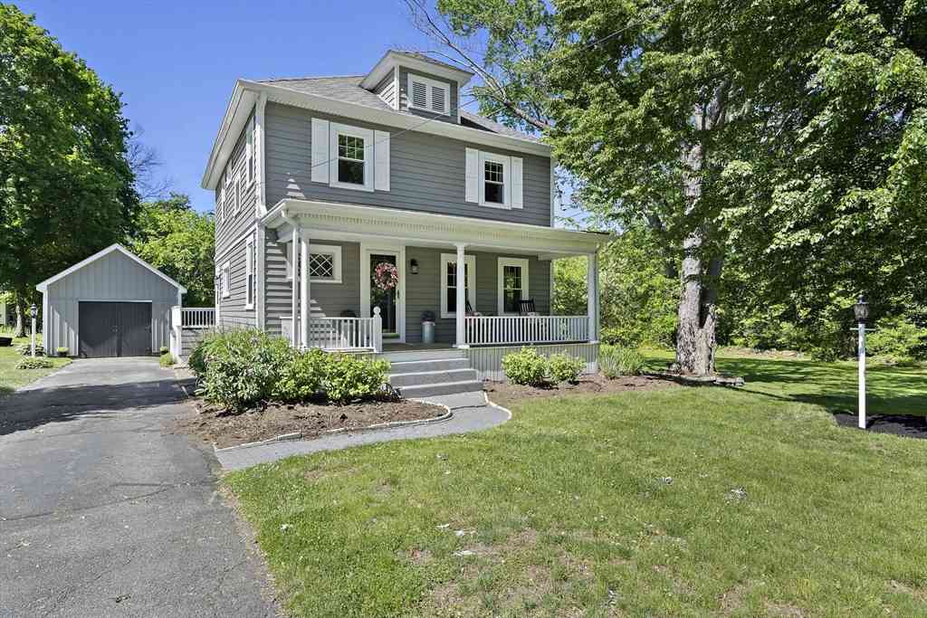 Homes For Sale - 42 Brooks Place<br/> West Bridgewater, MA 02379