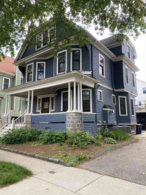 Homes For Rent - 77 Highland Road<br/> Somerville, MA 02144