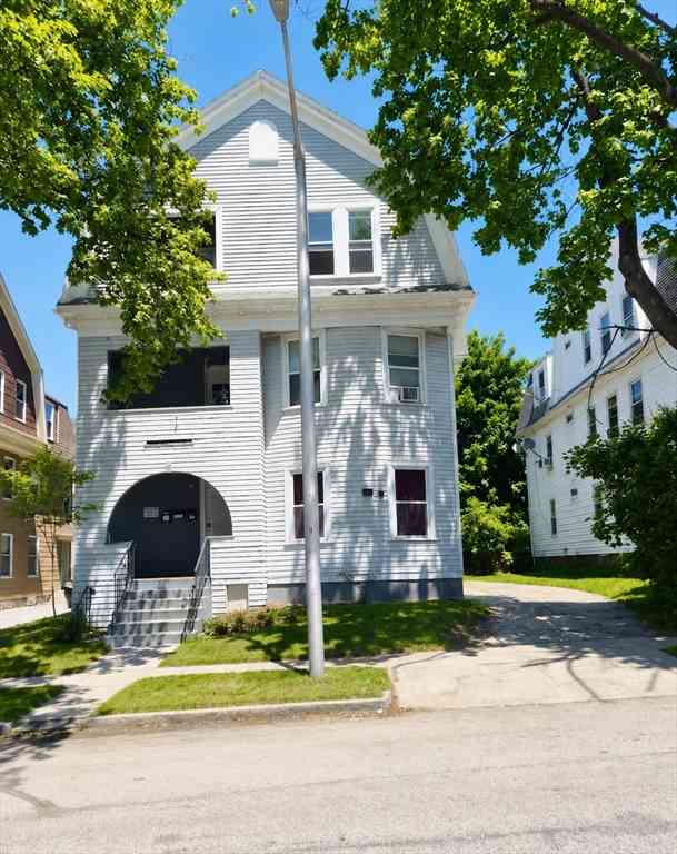 Homes For Rent - 4 Euclid Ave<br/> Worcester, MA 01604