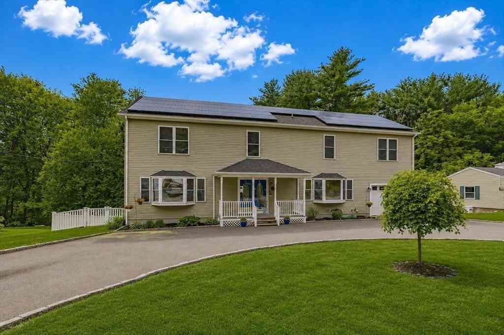 Homes For Sale - 12 Corcoran Rd<br/> Middlesex County, Burlington, MA 01803