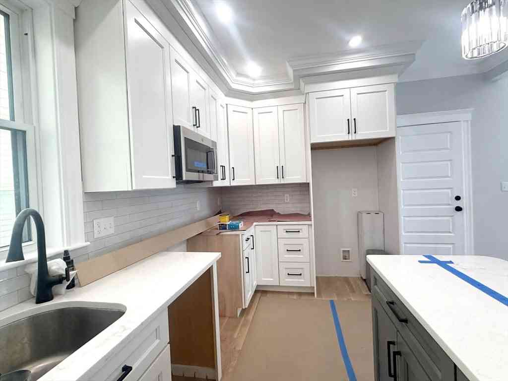 Apartment For Rent - 170 Webster Ave. #1<br/> Cambridge, MA 02141