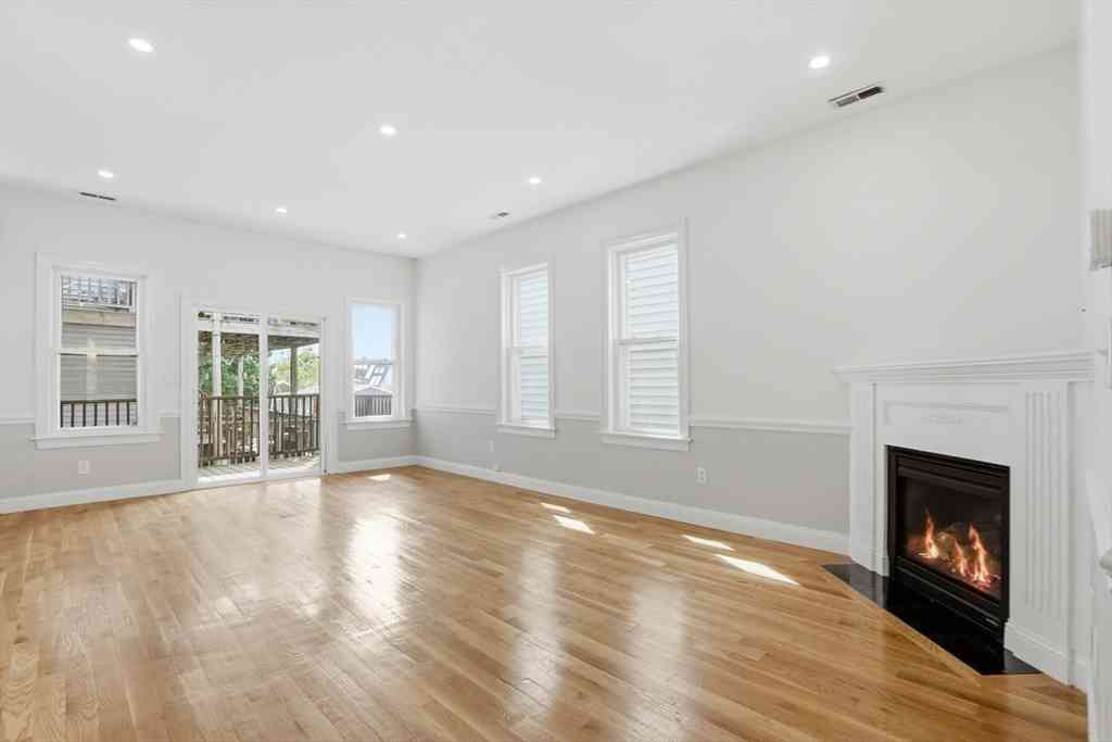 Condo For Sale - 357 West Fourth St #2<br/> Boston, MA 02127