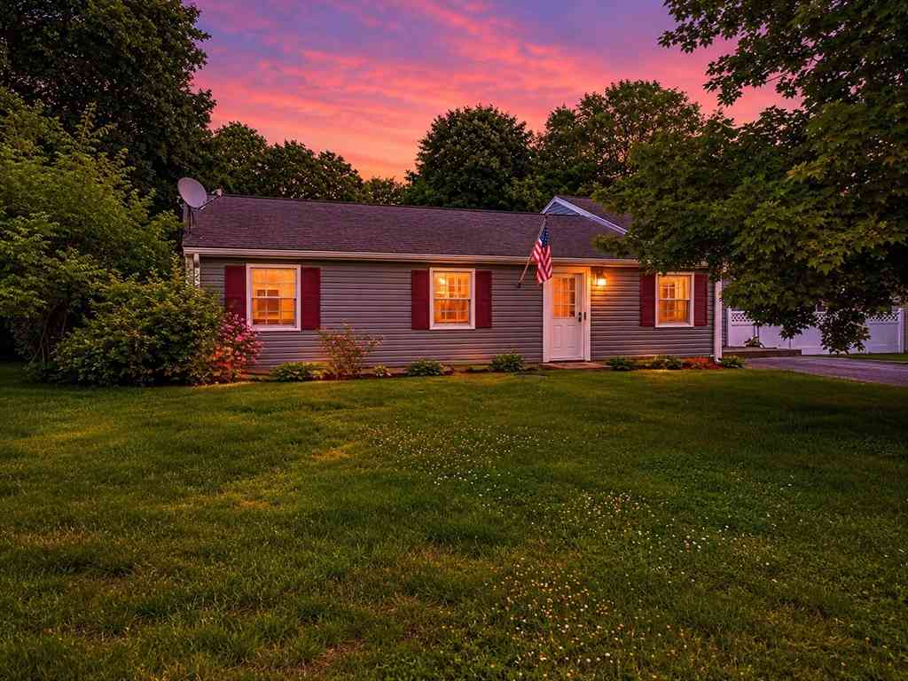 Homes For Sale - 26 Ballard Street<br/> Worcester County, Oxford, MA 01540