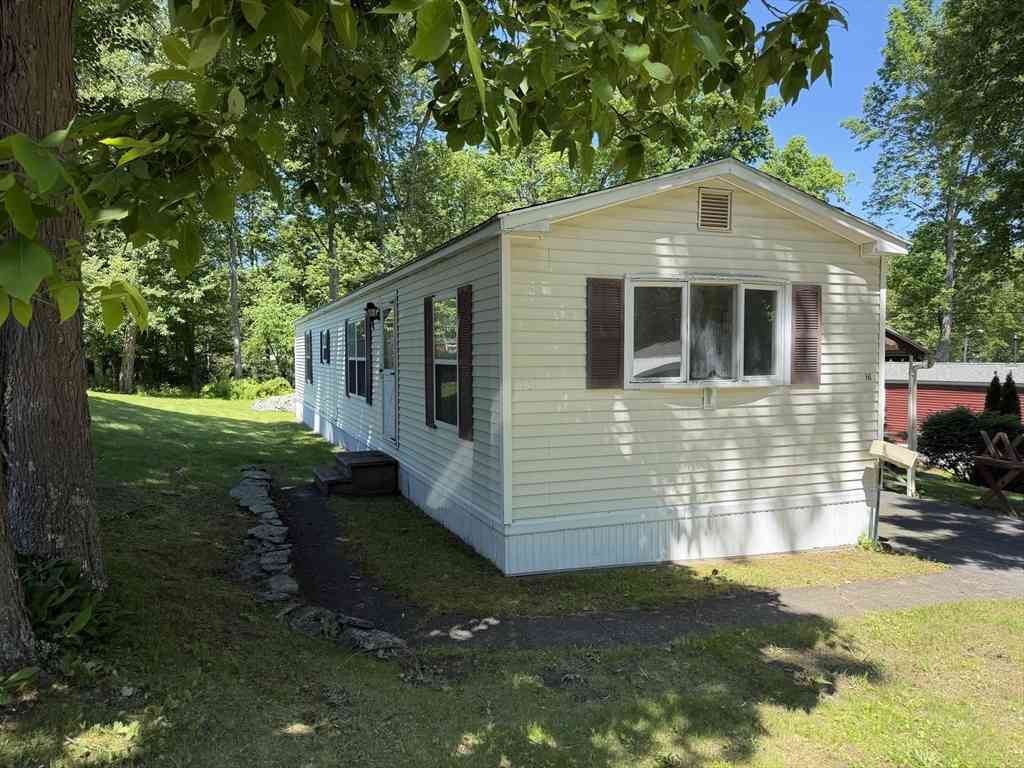 Mobile Home For Sale - 16 Tyler Street<br/> Worcester County, Brookfield, MA 01506
